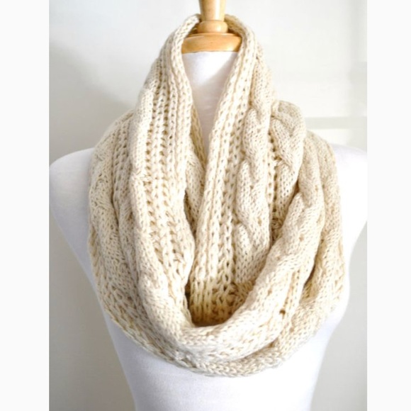 ugg infinity scarf